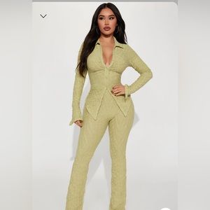 Petite Liliana Pant Set - Green